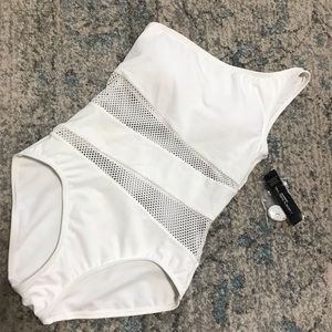 NWT SWIMSUIT 🏖